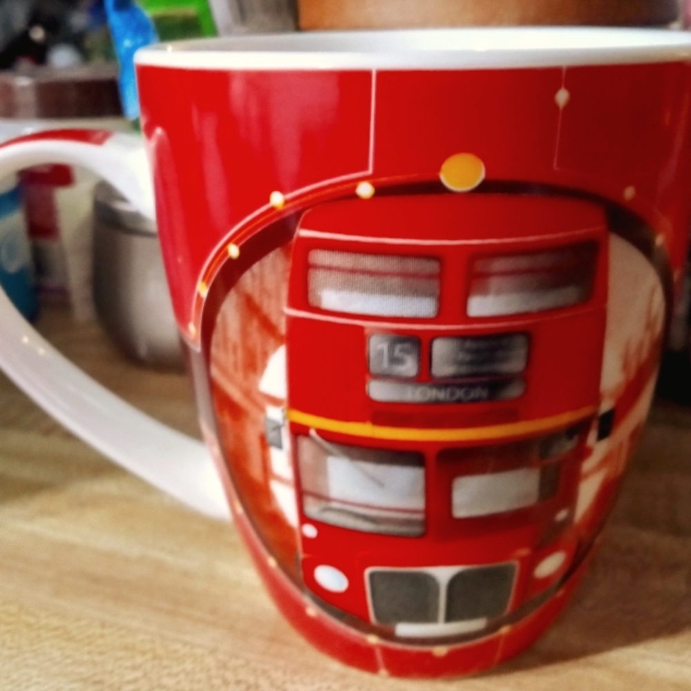 Puckator Ltd. Red Bus London by Ted Smith